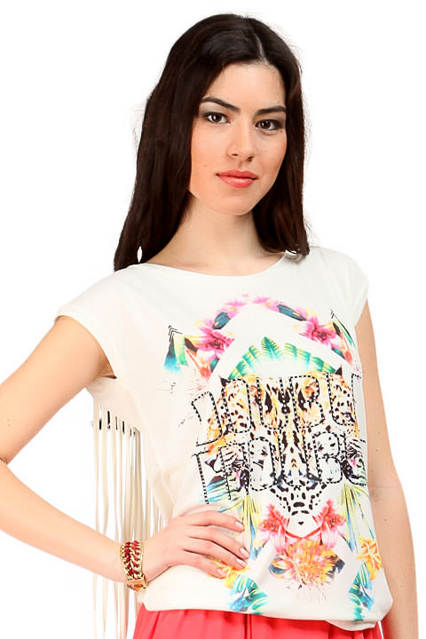 Фото товара 6620, стильная футболка с бахромой на спине