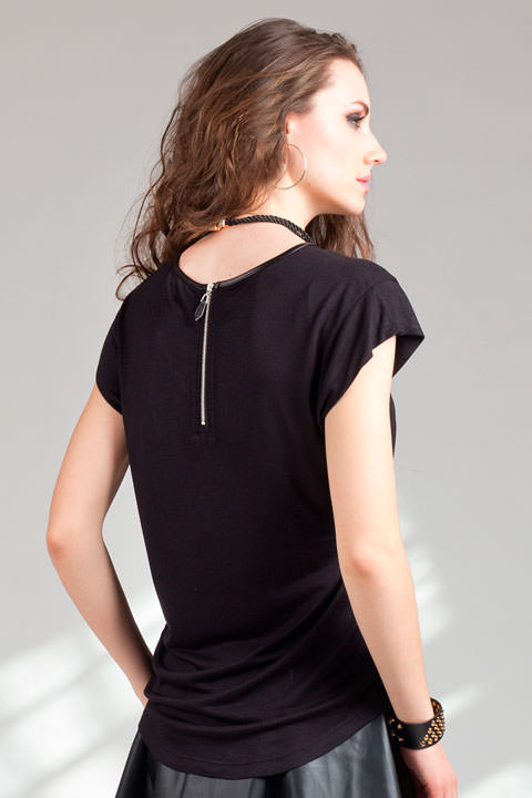 Фото товара 7359, черный топ с молнией на спине