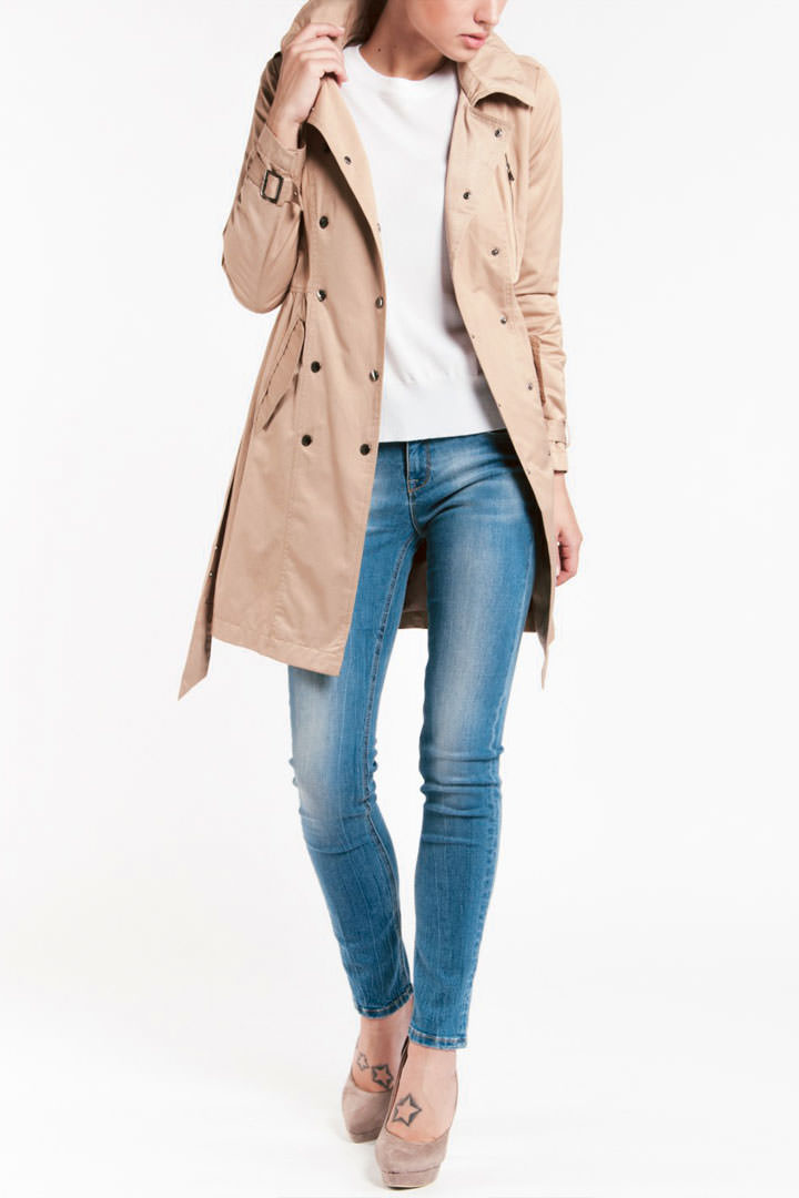 Фото товара 8229, бежевый плащ с поясом