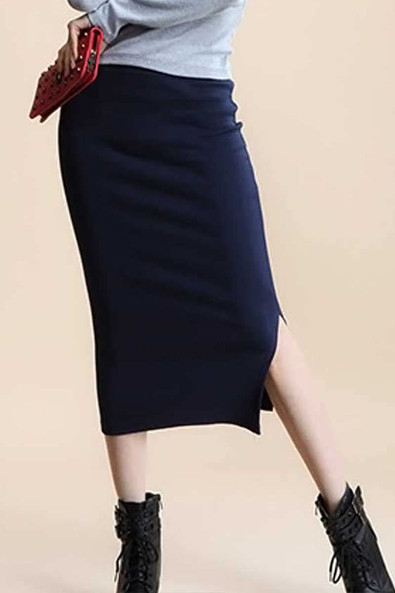 Фото товара 8792, длинная черная трикотажная юбка