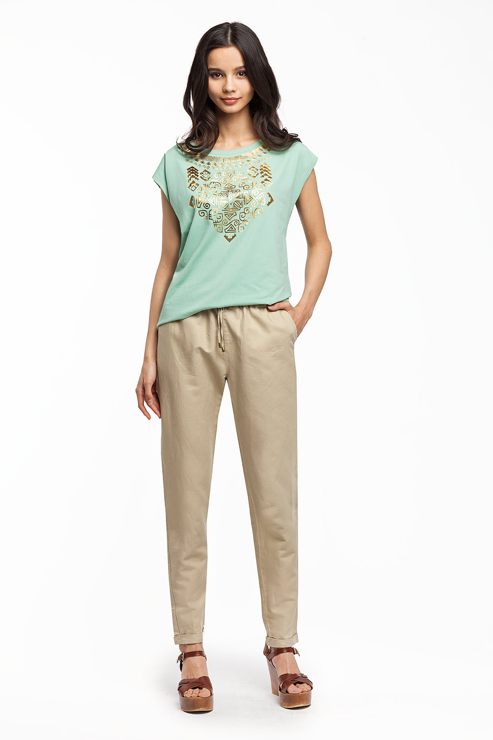 Фото товара 8987, бежевые льняные брюки