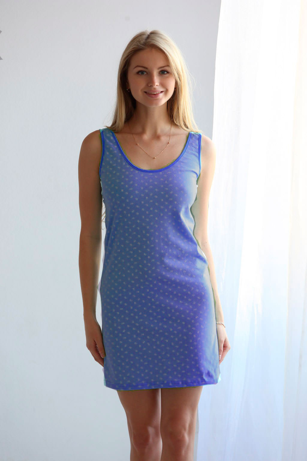 Фото товара 9113, сорочка на широких бретельках василек