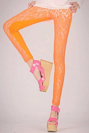 Фото товара 5048, оранжевые легинсы с кружевом