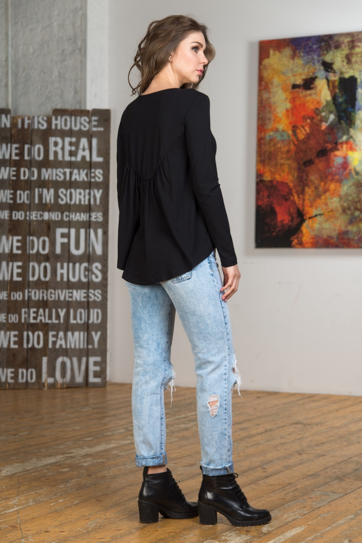 Фото товара 7218, черный кардиган с пуговицами