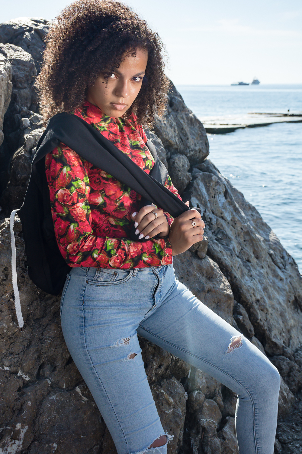 Фото товара 21461, водолазка с розами