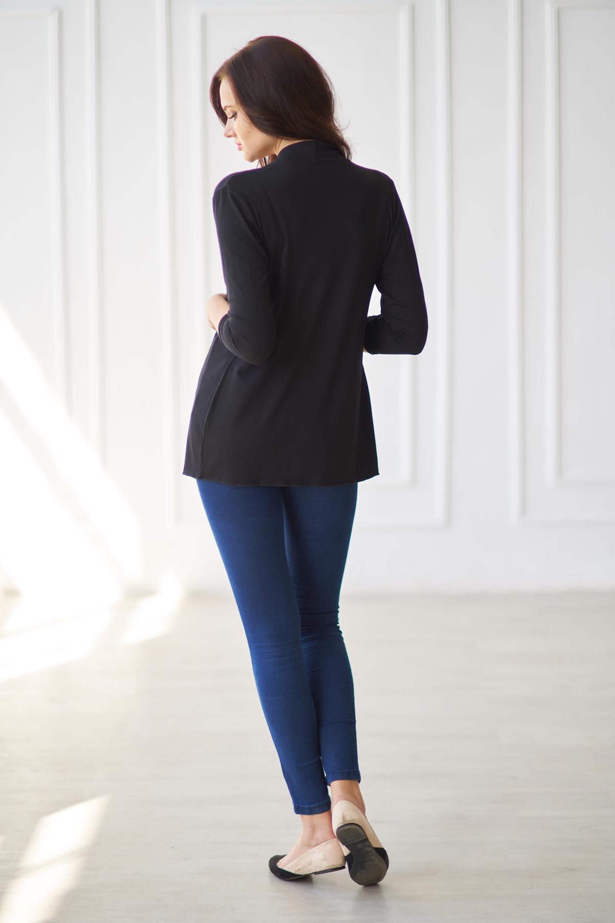 Фото товара 15380, черный кардиган без пуговиц