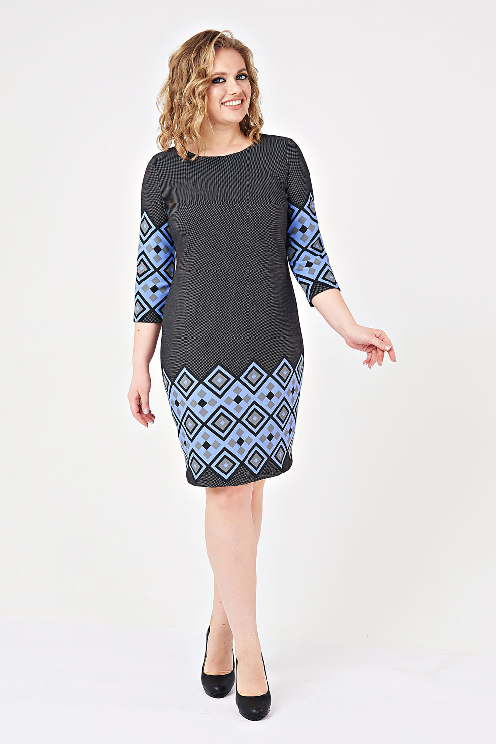 Фото товара 16396, платье с геометрическим рисунком