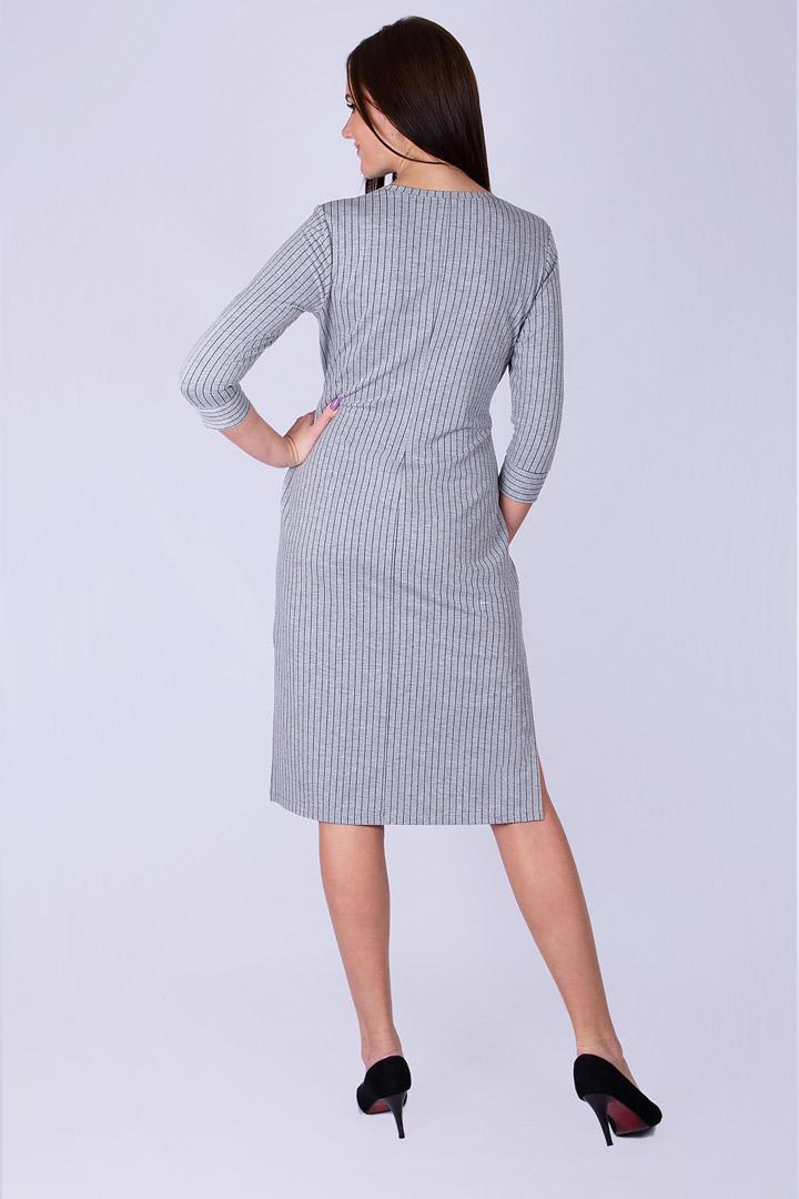 Фото товара 17341, серое платье в полоску