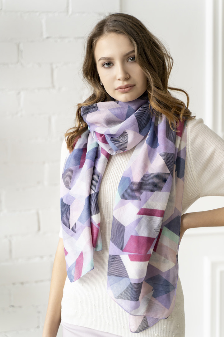 Фото товара 19010, палантин розовый