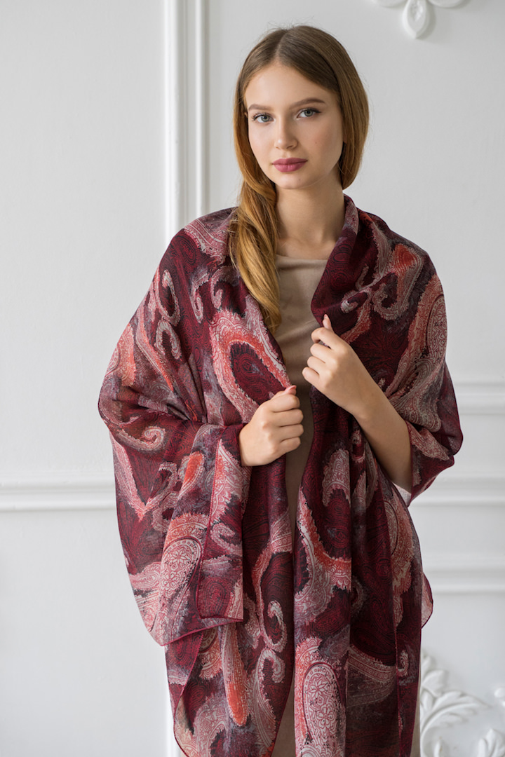 Фото товара 19053, палантин бордовый