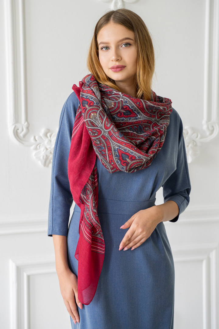 Фото товара 19054, палантин темно-красный